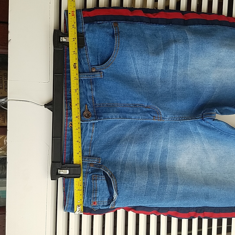 Jeans - Picture 4 of 9
